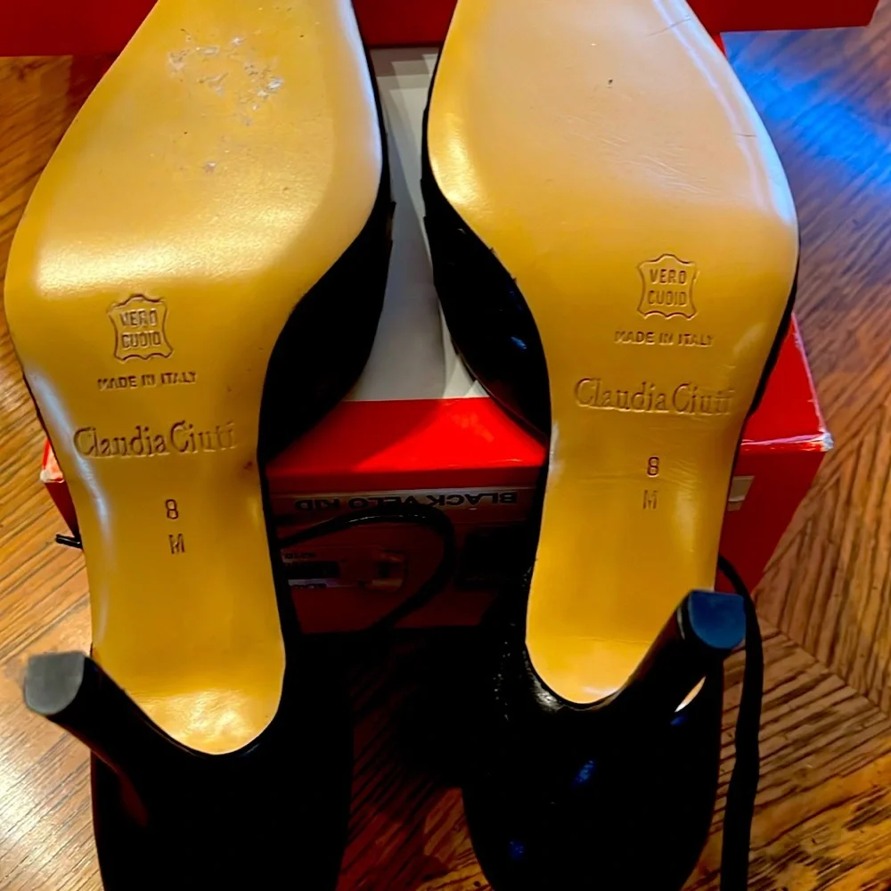 NWOTIB 🍁🔥Claudia CiutiBlack KidAll leather.Italy.S8Pointed Ankle shoeElegant🥰